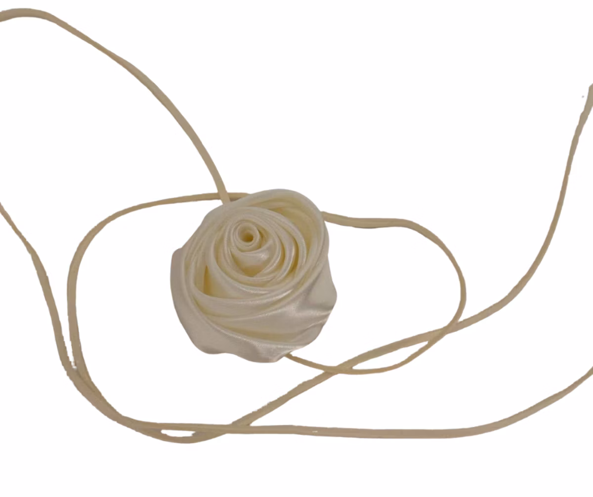 Beauty Flow Rose String Ivory 1 pcs