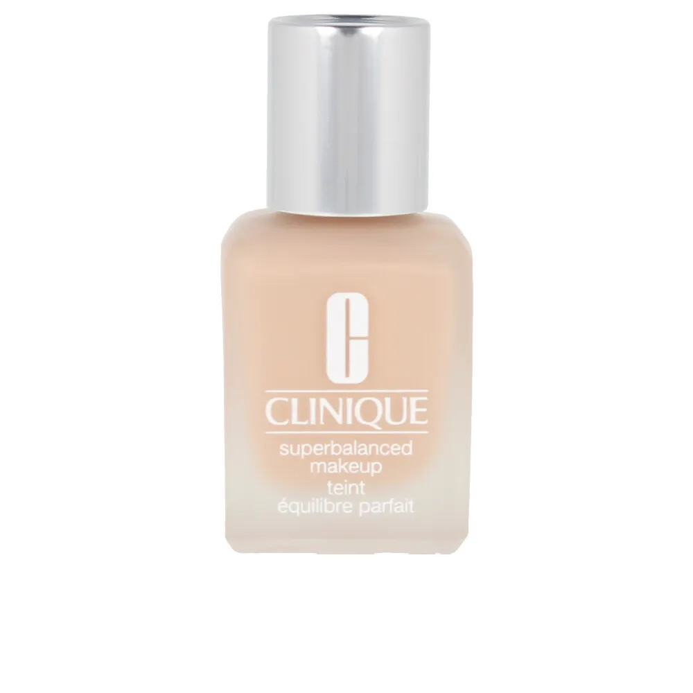 Clinique Clinique - Superbalanced Makeup in CN28 Ivory