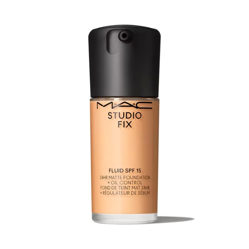 MAC Studio Fix Fluid 24HR Matte Foundation + Oil Control Foundation SPF15 30ml - NC20