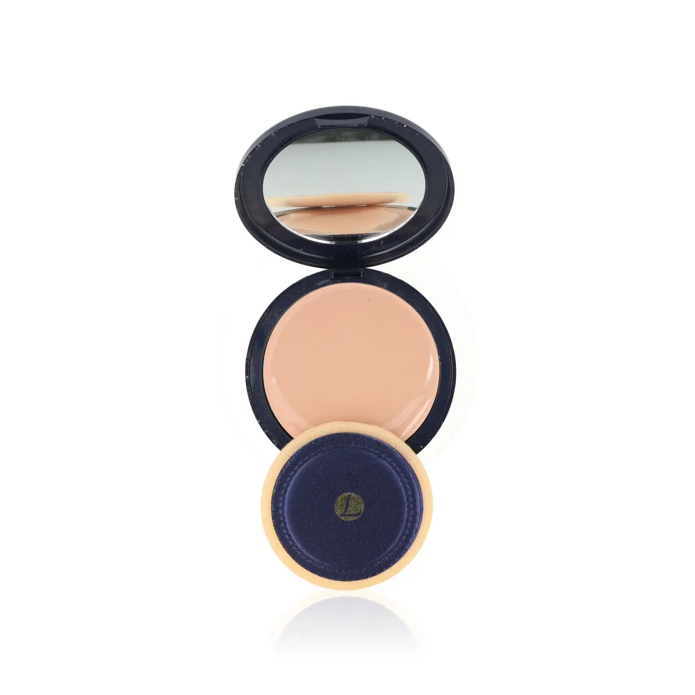 Mayfair Feather Finish Compact - Peach 02 20g